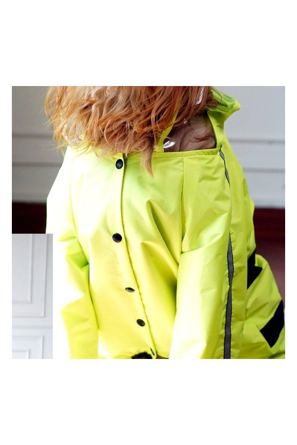 Waterproof Neon Green Dog Raincoat Lightweight Hooded Rain Jacket for Dogs